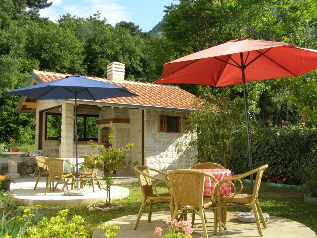 Djurovic Apartments Montenegro Kotor Phòng bức ảnh